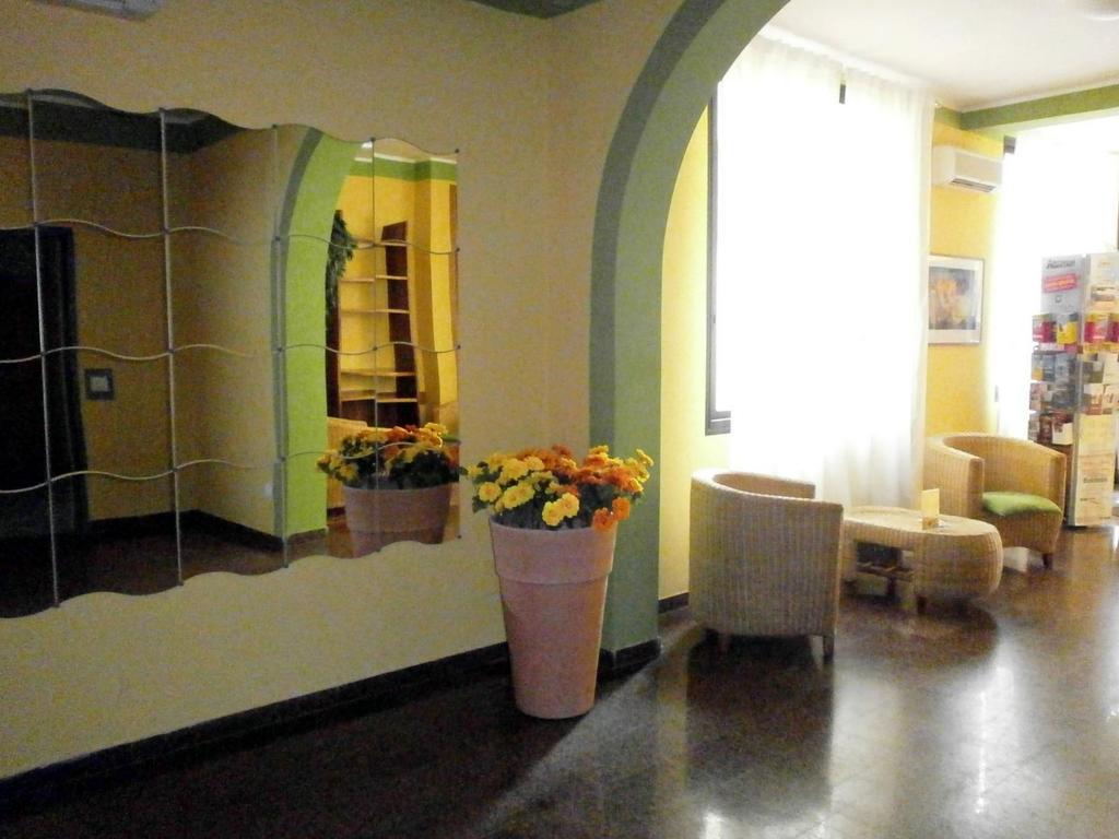 Residence Carioca Rimini Buitenkant foto